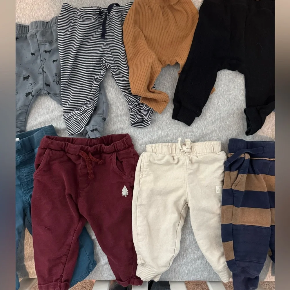 Large Pants Bundle: 6-12 months - Picture 4 of 4